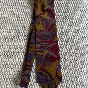 Vintage Abstract Patterned Tie